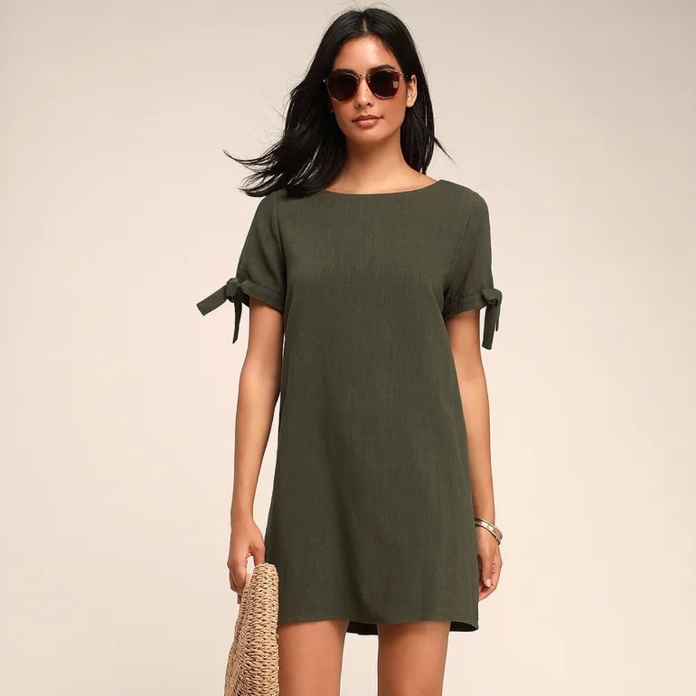 Lulus Maeve Button Back Shift Dress
